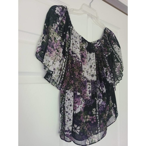 W By Worth Pleated Cold Shoulder Floral Blouse 6 - Picture 3 of 7